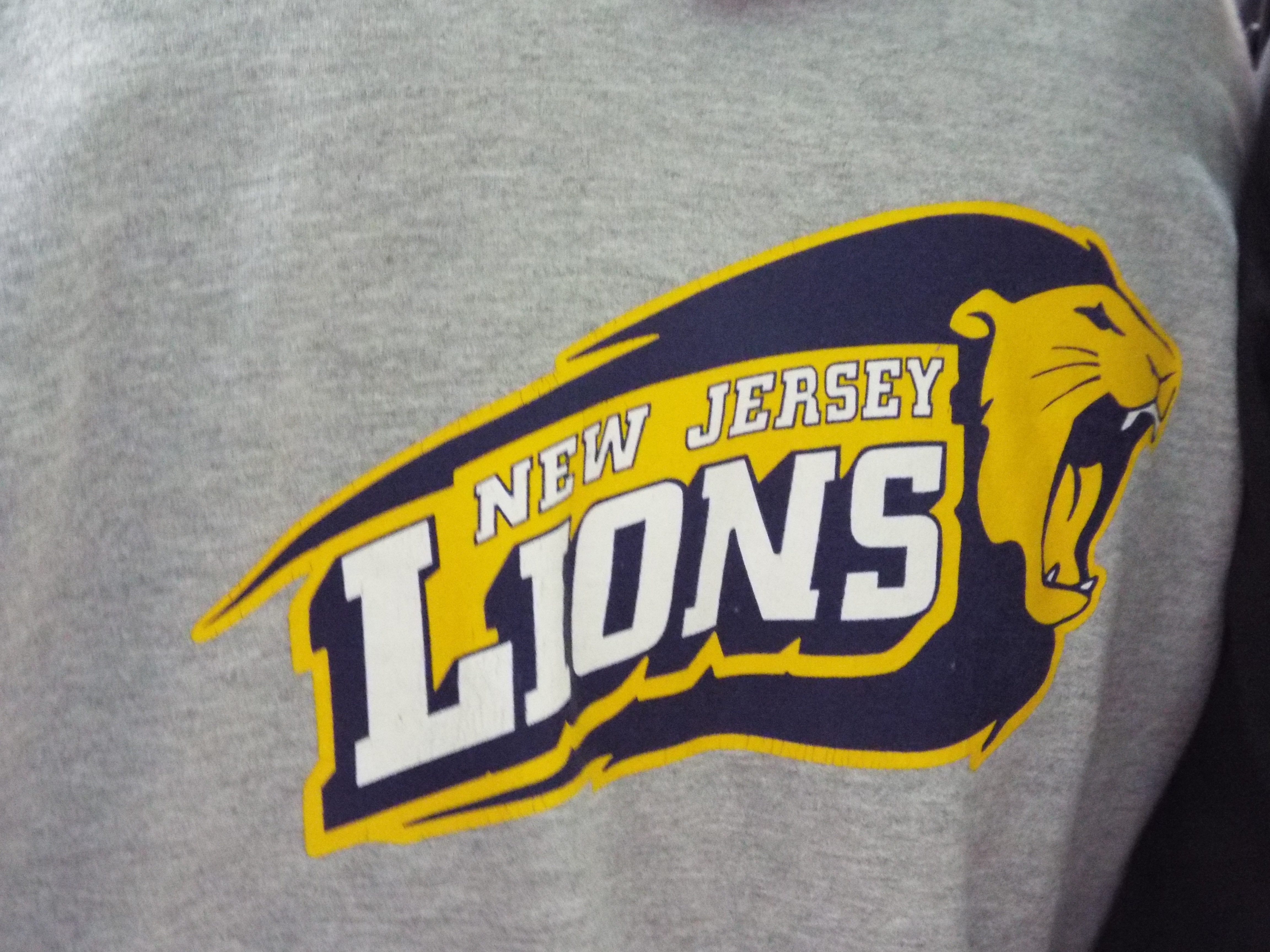 tcnj merch