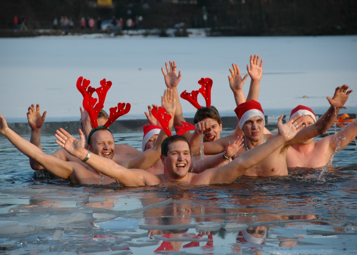 iceswimming Swimming World News