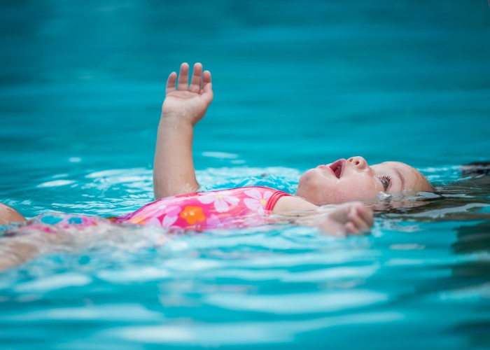 drown-proof-float-baby-lessons