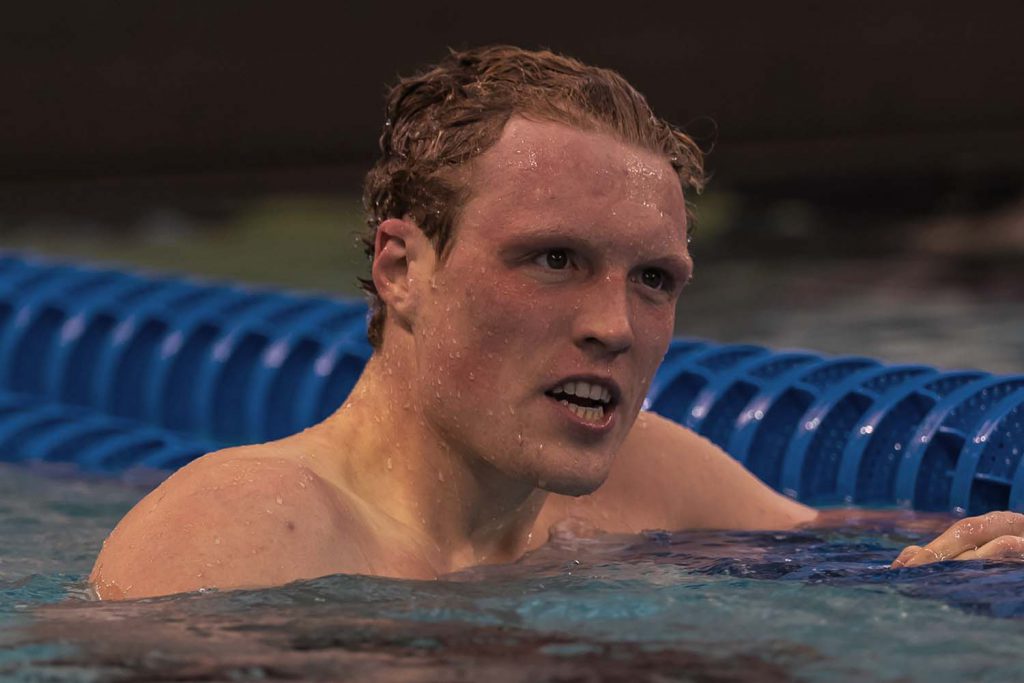 Gay swimmer blowjob galleries 54